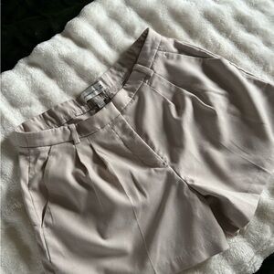 Abercrombie & Fitch High Waist Cream Shorts